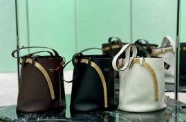 Picture of Prada Handbags _SKUfw197173088fw